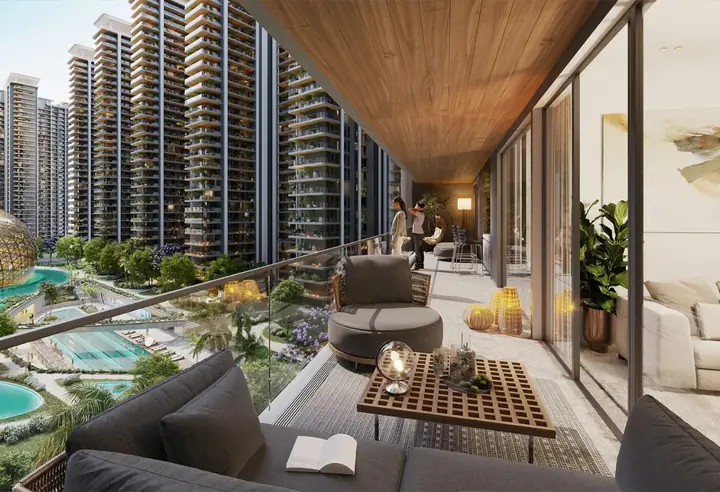 Balcony Lounge