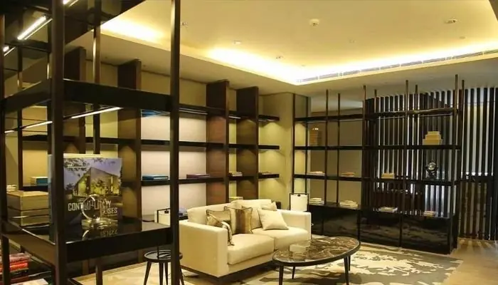 Clubhouse Lounge